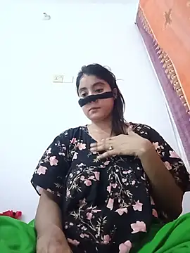 Hot Angle online show from July 3, 9:32 pm