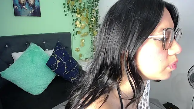 AprilCruz 12 online show from November 8, 2:22 pm