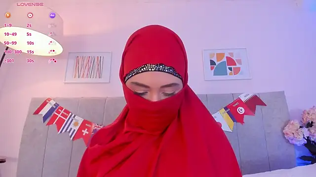 fatiima  online show from July 18, 7:49 pm