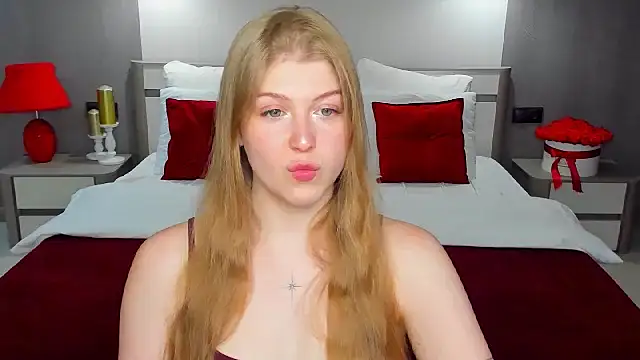 Stella Light online show from June 24, 5:01 pm
