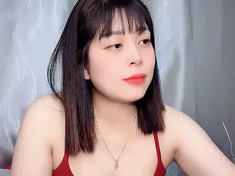 Butterfly kee online show from February 6, 2:20 pm