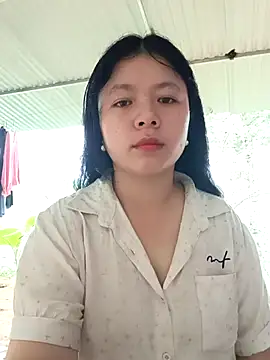 lisa-bae00 online show from August 1, 1:18 am