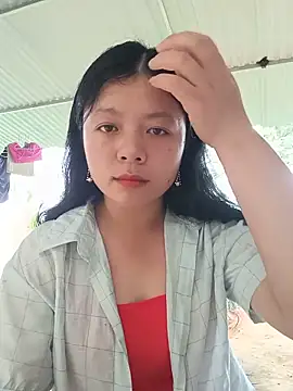 lisa-bae00 online show from June 16, 4:46 am