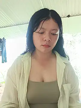 lisa-bae00 online show from July 5, 5:46 am