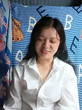 lisa-bae00 online show from June 28, 1:39 pm