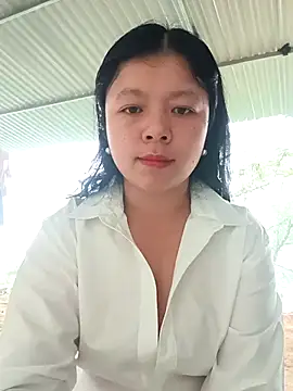 lisa-bae00 online show from May 1, 2:48 am