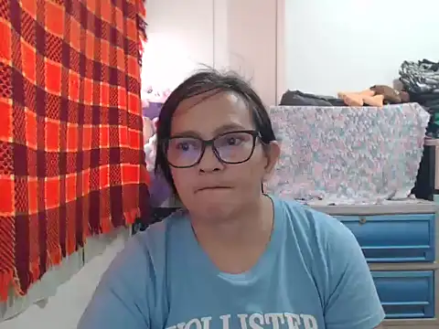 Kinkybela2025 online show from February 19, 4:12 am