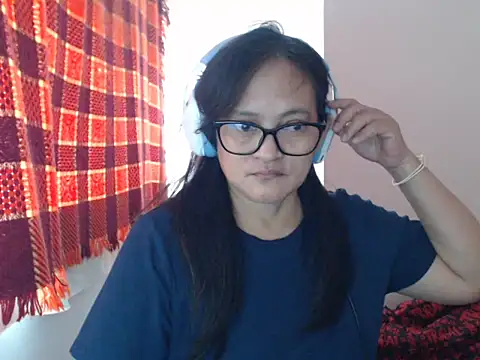 Kinkybela2025 online show from May 15, 11:40 pm