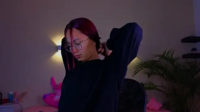 gracehall 1 online show from March 16, 8:07 am