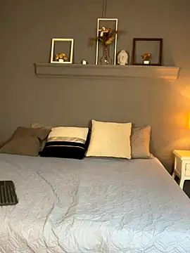  missParis   online show from November 18, 7:59 pm