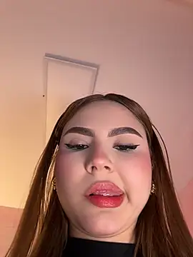 Beella1  online show from July 10, 12:27 pm