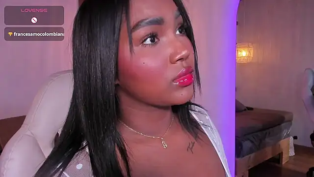 Viana dior online show from November 20, 10:33 pm