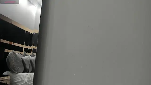 mirandaduboiss online show from June 26, 5:14 pm