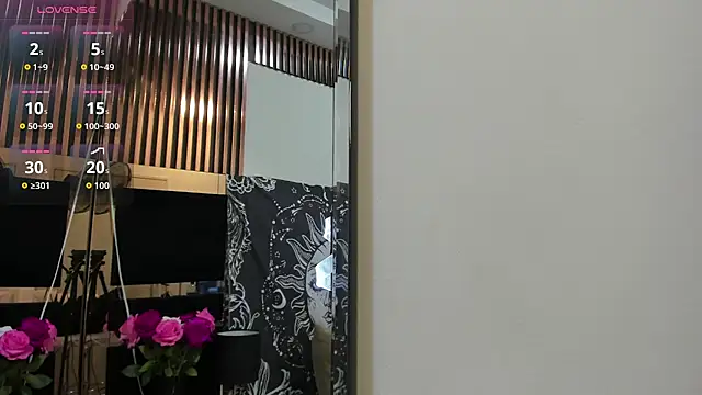 mirandaduboiss online show from July 31, 5:25 pm