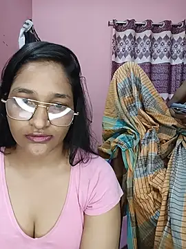 CoupleShow 432 online show from May 14, 11:10 pm