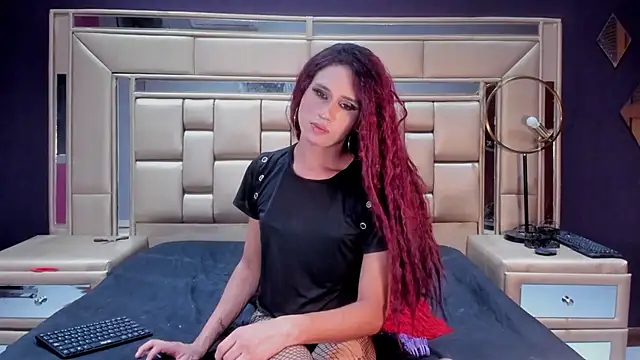 ChloeMendez online show from December 14, 8:03 pm