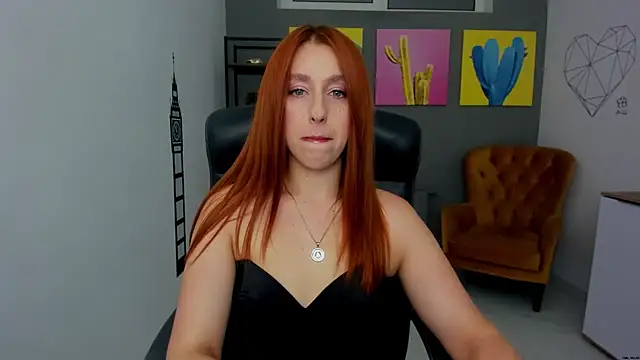 ZoeBurton online show from July 18, 8:22 pm