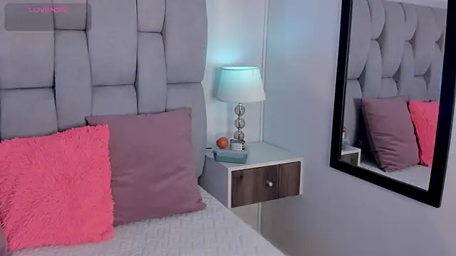 Amatista desire online show from January 14, 12:54 pm