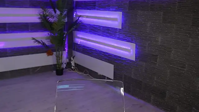 SexyCelline online show from March 1, 6:02 am