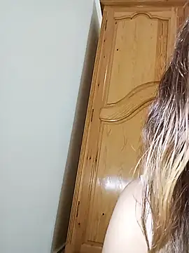 indilasixeey online show from July 24, 3:59 am