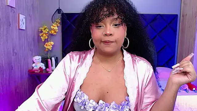 Aisha Linh online show from October 24, 11:12 pm
