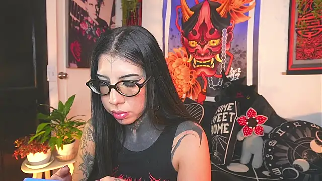 Dalia Vorhees online show from July 2, 3:17 am