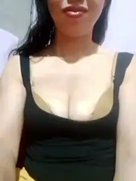 TRIEUTRIEU20 online show from May 2, 4:32 pm