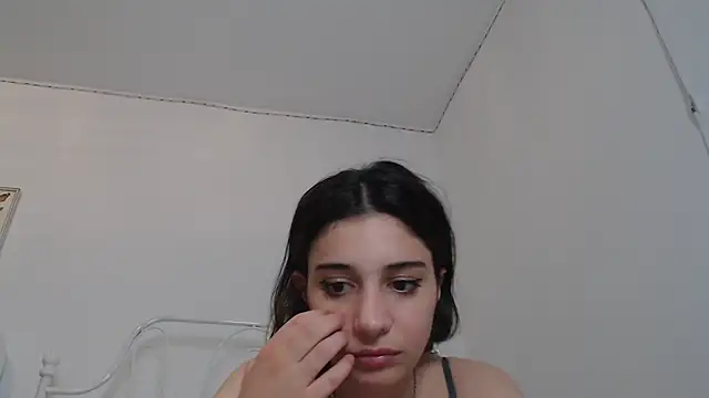 bellefleurrr online show from June 14, 2:24 am