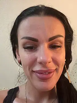 EmmaVayne online show from March 5, 9:10 pm