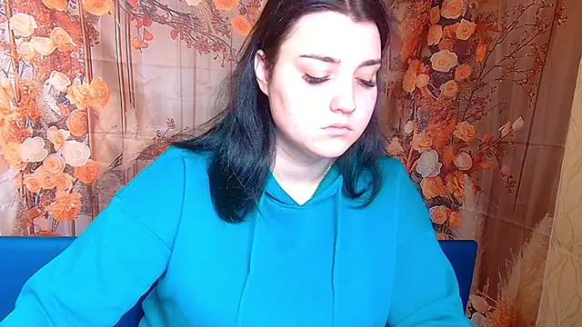 ScarletCargo online show from December 14, 6:08 am