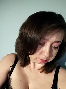 MaryKiki5619 online show from May 7, 6:22 pm