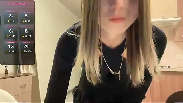 AidaGloshen online show from February 9, 5:59 pm