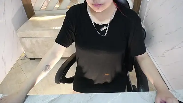 Little cherry b online show from November 28, 7:50 pm