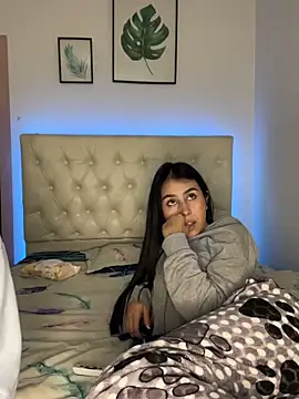 BIJOU SECRET online show from February 6, 4:27 am