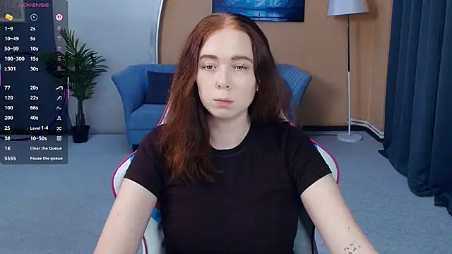 AddieOsler online show from June 20, 7:39 pm