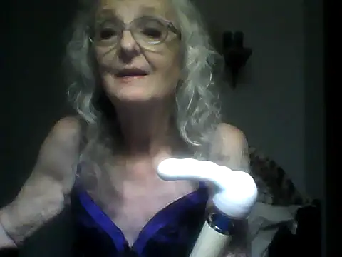 JoleneDelacroix online show from November 3, 2:04 am