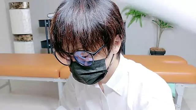 osu-nari kun online show from November 19, 2:39 pm