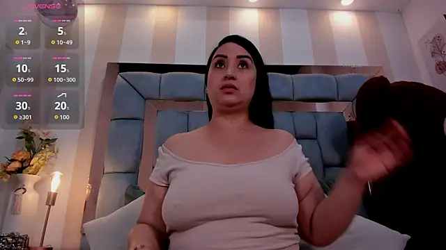 naomy sexy  online show from June 18, 10:14 pm