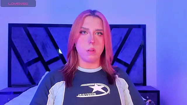 JanneBlossom  online show from December 18, 10:03 pm