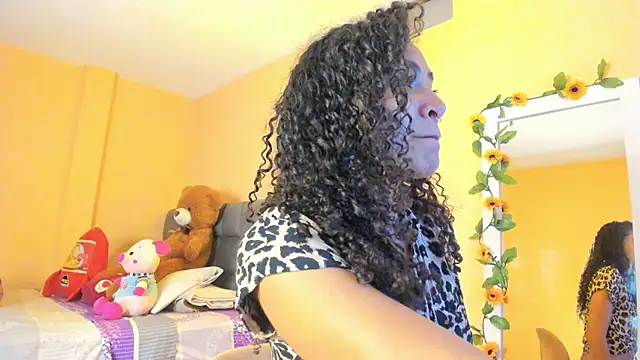 Keniia rizz online show from June 15, 10:43 pm