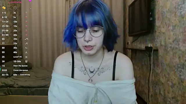 KellePourier online show from February 27, 6:52 pm