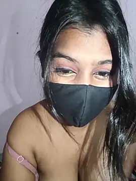 palakmishra033 online show from December 22, 7:44 am