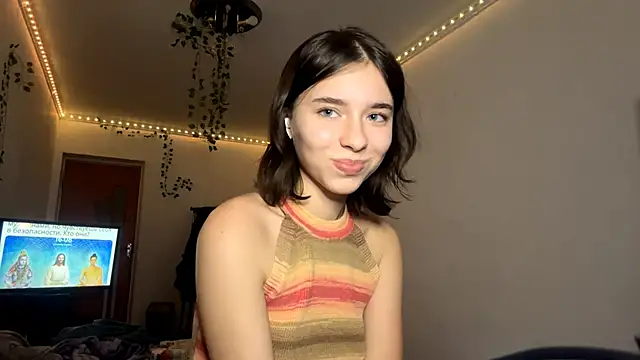 LilithFlamey online show from December 22, 2:09 pm