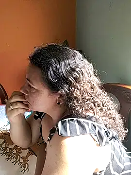 Anny 37 online show from November 21, 1:57 pm