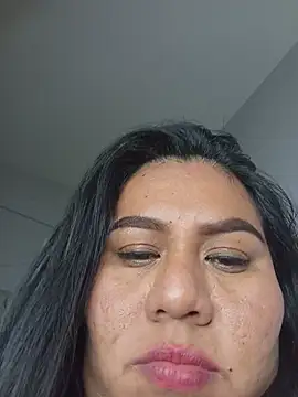 comwoy d online show from July 1, 3:17 am