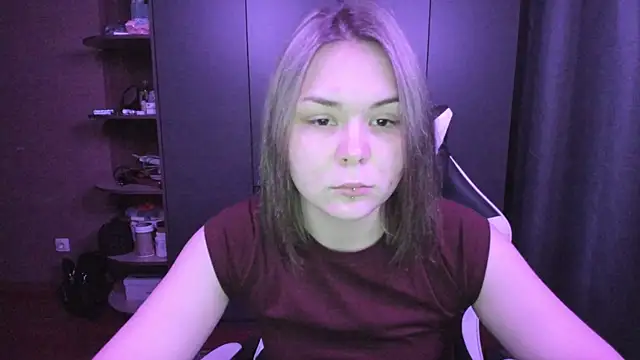 sophia lix online show from November 22, 1:36 pm