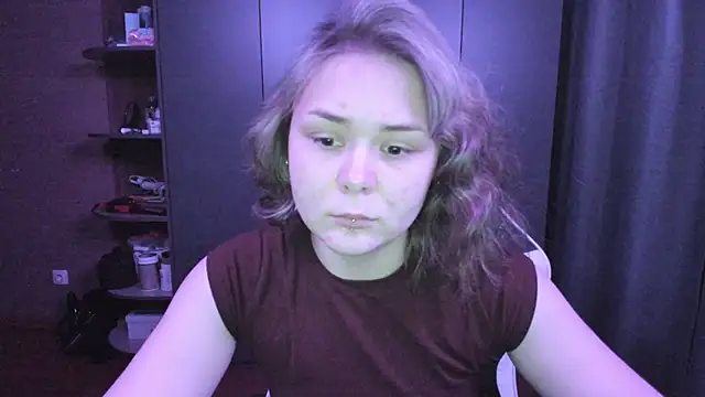 sophia lix online show from November 25, 1:24 pm