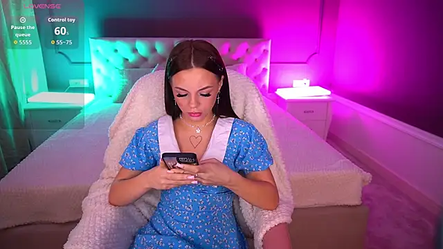 LexxxyJoy online show from November 26, 7:20 am