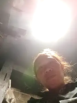 bella-la online show from March 12, 12:52 pm