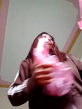 bella-la online show from November 15, 12:55 am